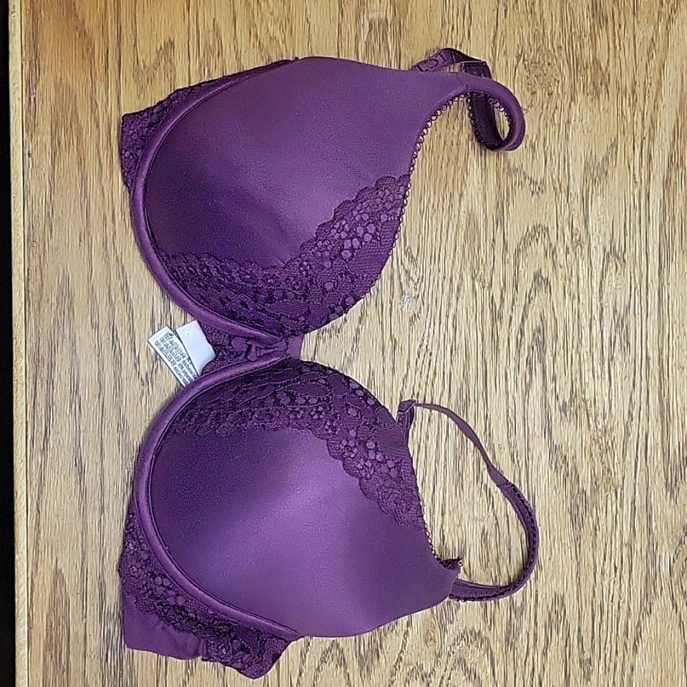 Victoria Secret Push Up Bra